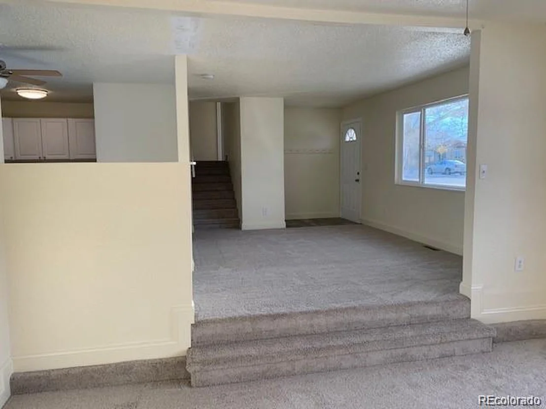 Photo of 102 Cedar St