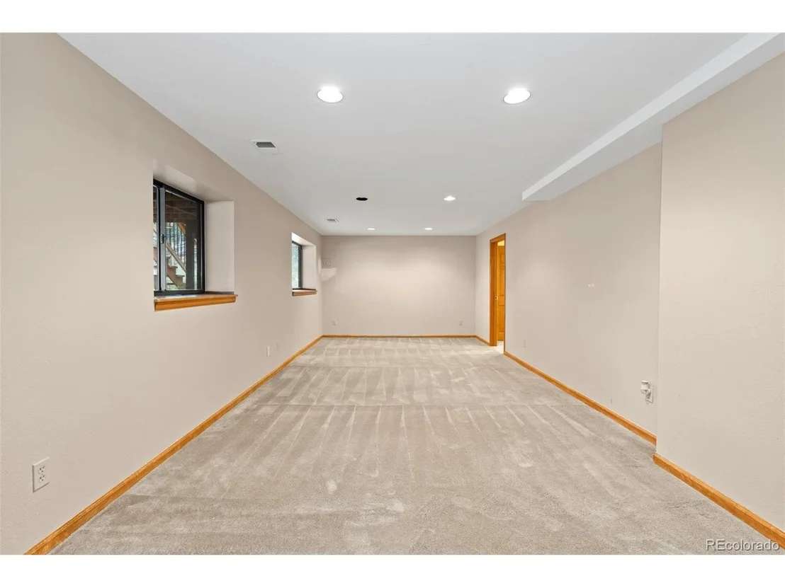 Photo of 8369 Lightening View Dr