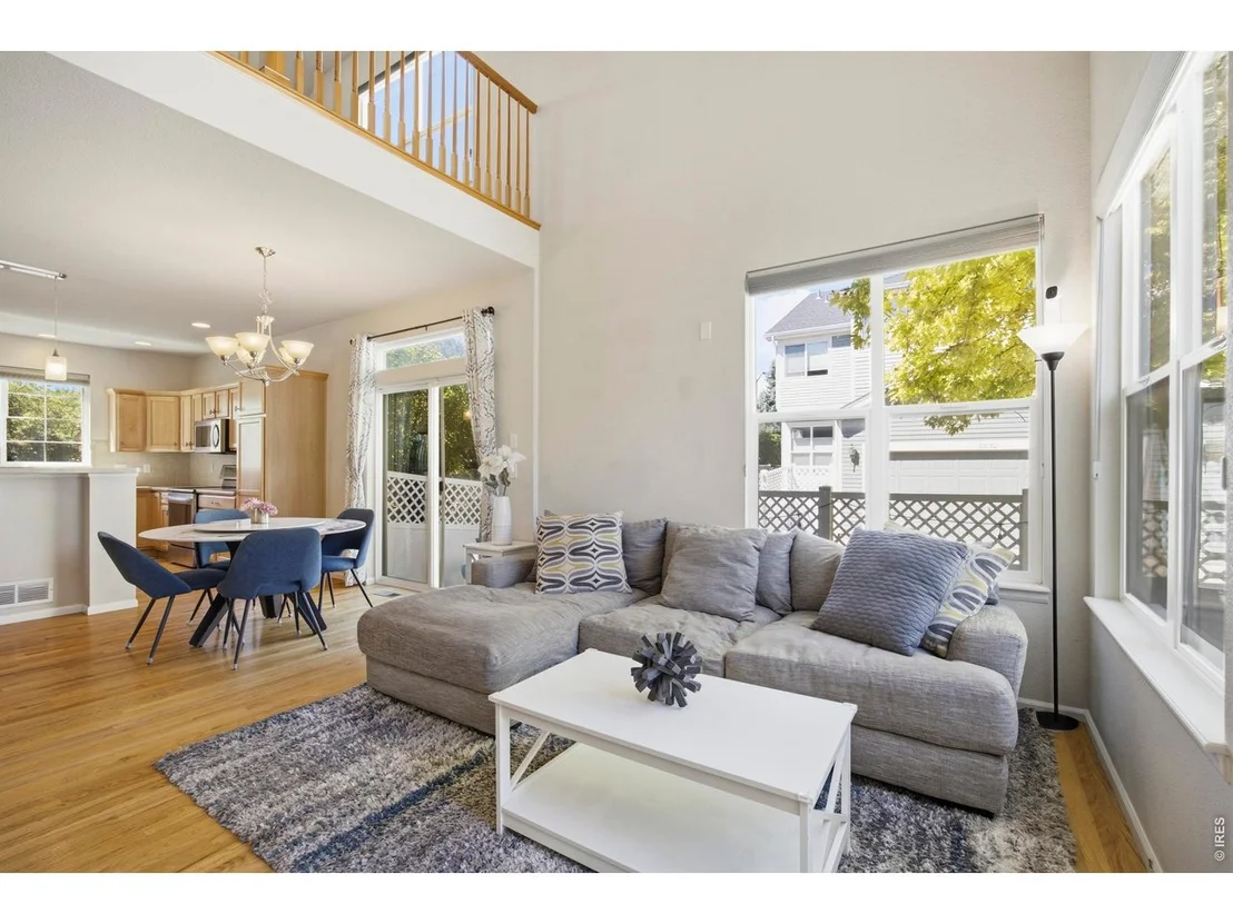 Photo of 3608 Observatory Dr
