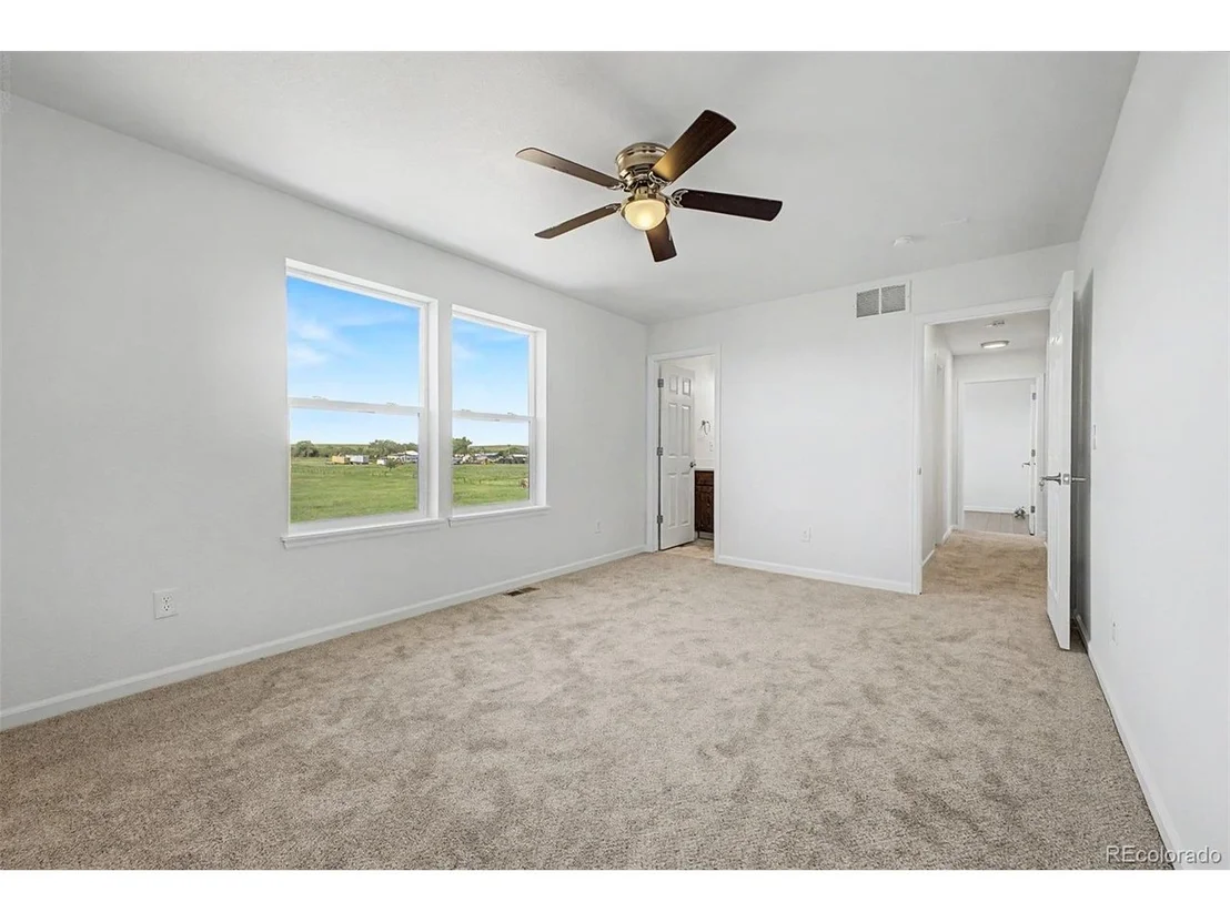 Photo of 1283 4th Ave