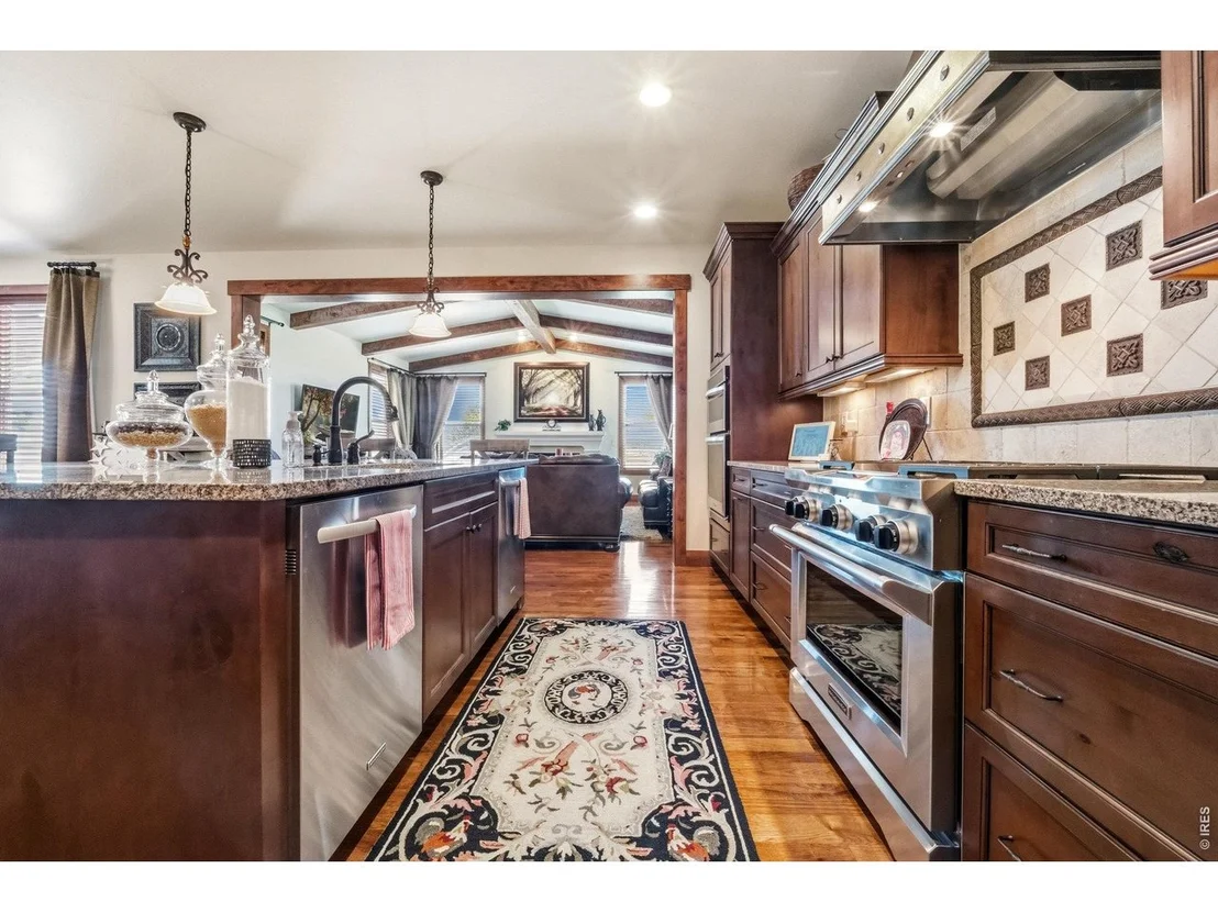 Photo of 7550 County Road Q