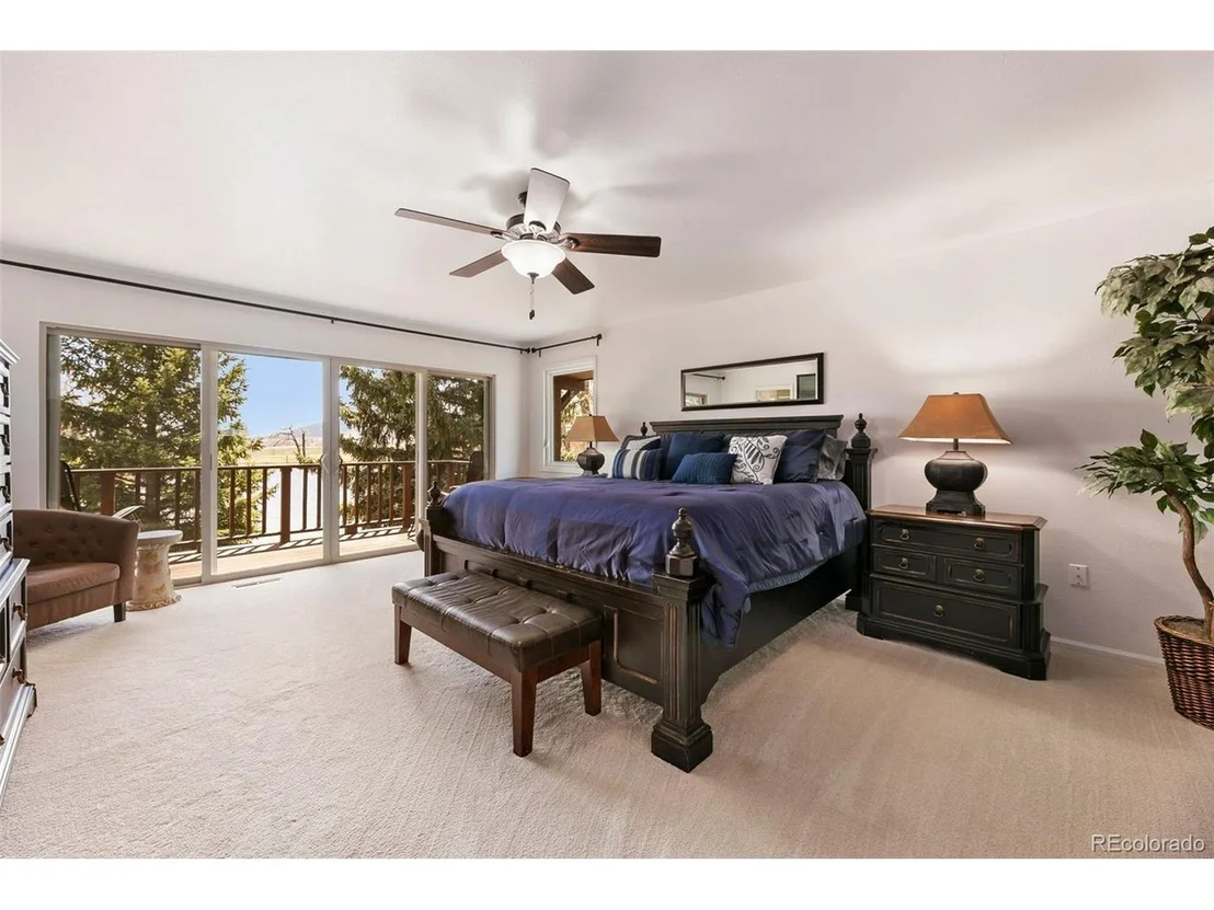 Photo of 4017 Spruce Dr