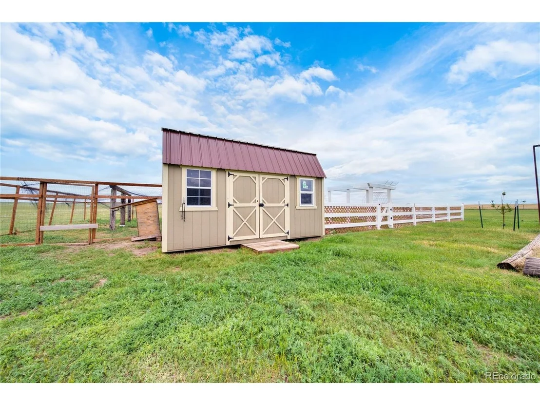 Photo of 46950 County Road Mm
