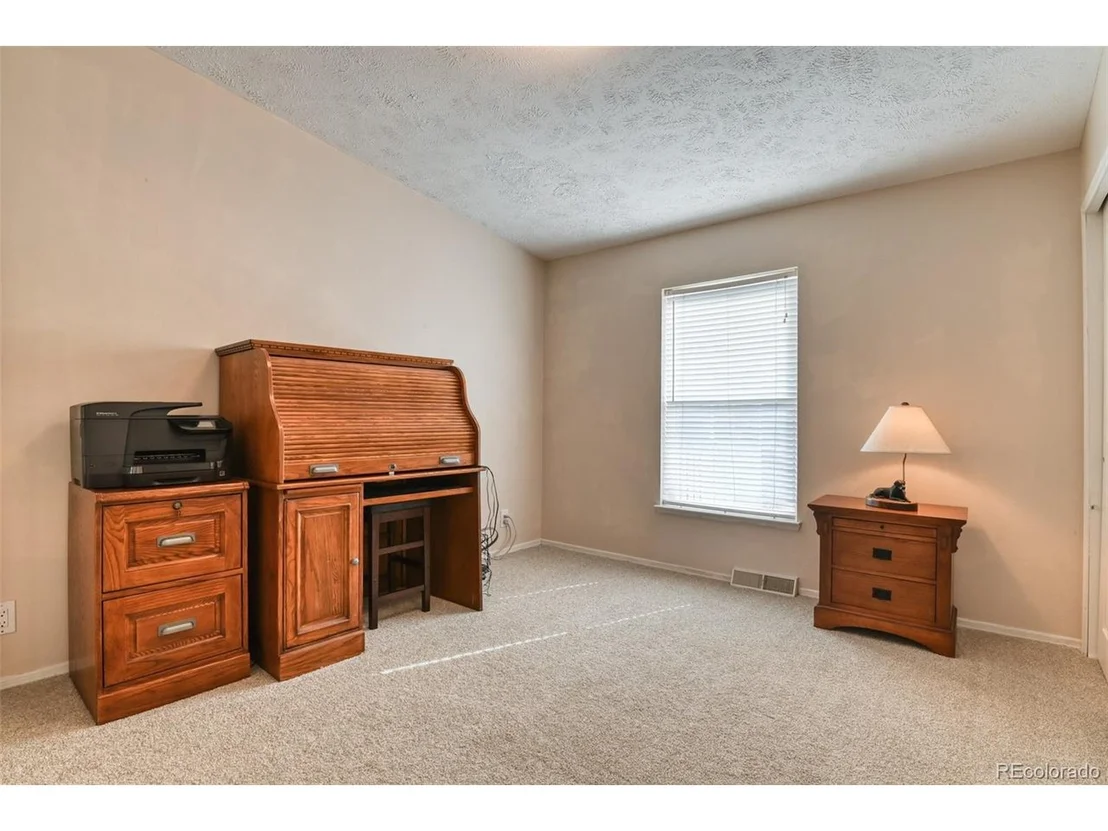 Photo of 1011 W Bison Creek Trl