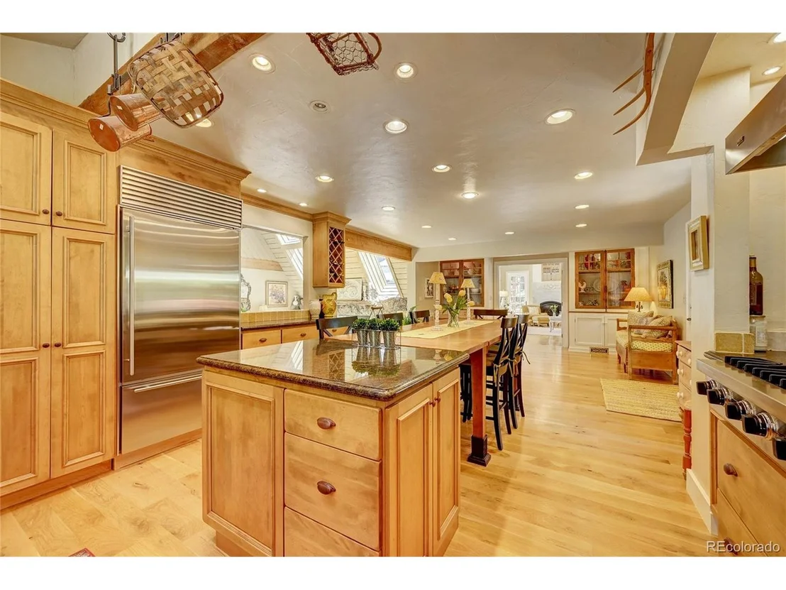 Photo of 5849 High Dr