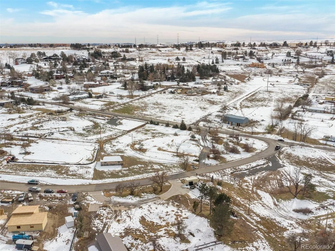Photo of 996 Paragon Dr