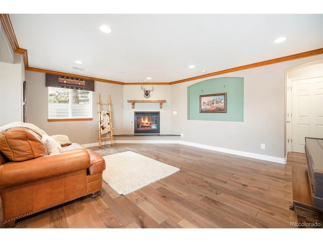 Photo of 7680 Windy Ct