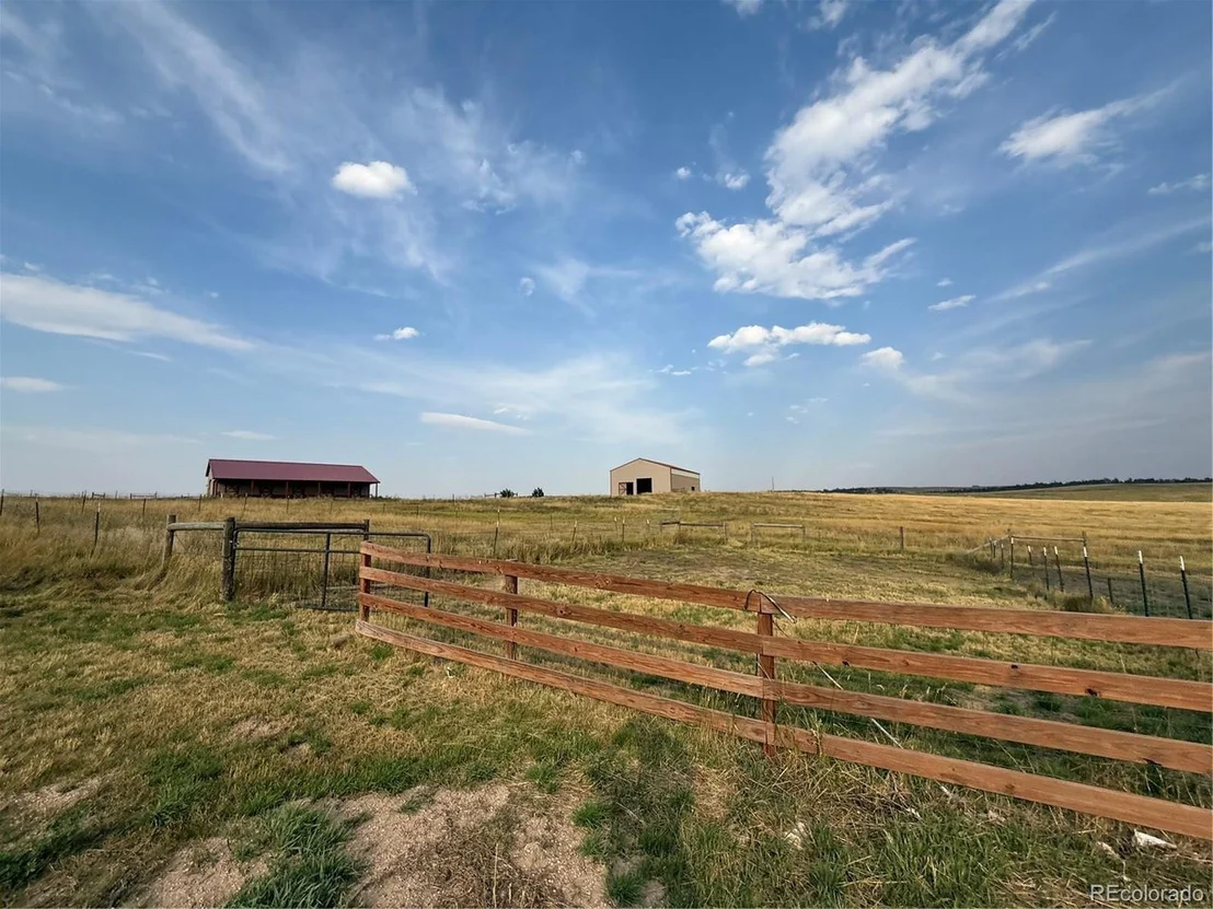 Photo of 22500 Cow Cir