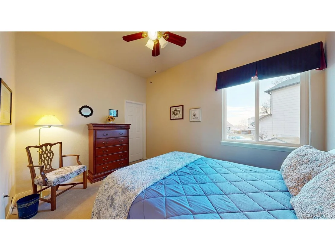 Photo of 1330 Iris Cir