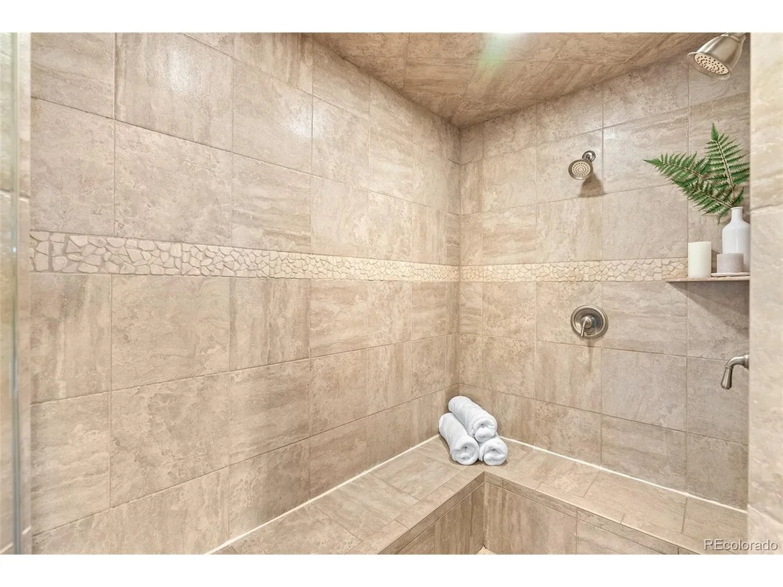 Photo of 11272 Belle Meade Dr