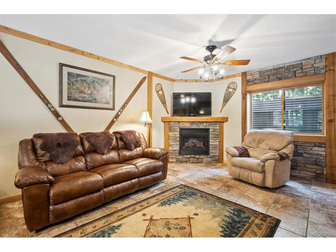 Photo of 8754 Carol Ln