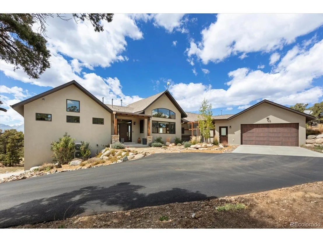 Photo of 5410 Longbranch Rd