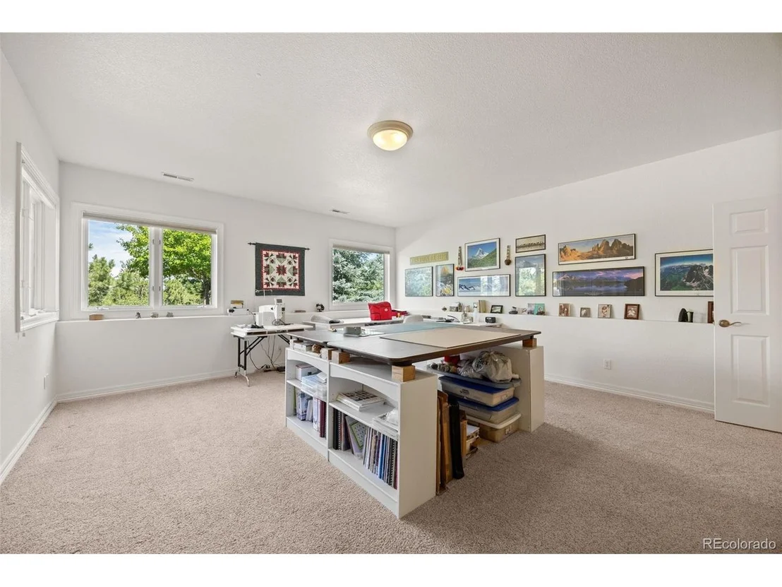Photo of 17551 Colonial Park Dr