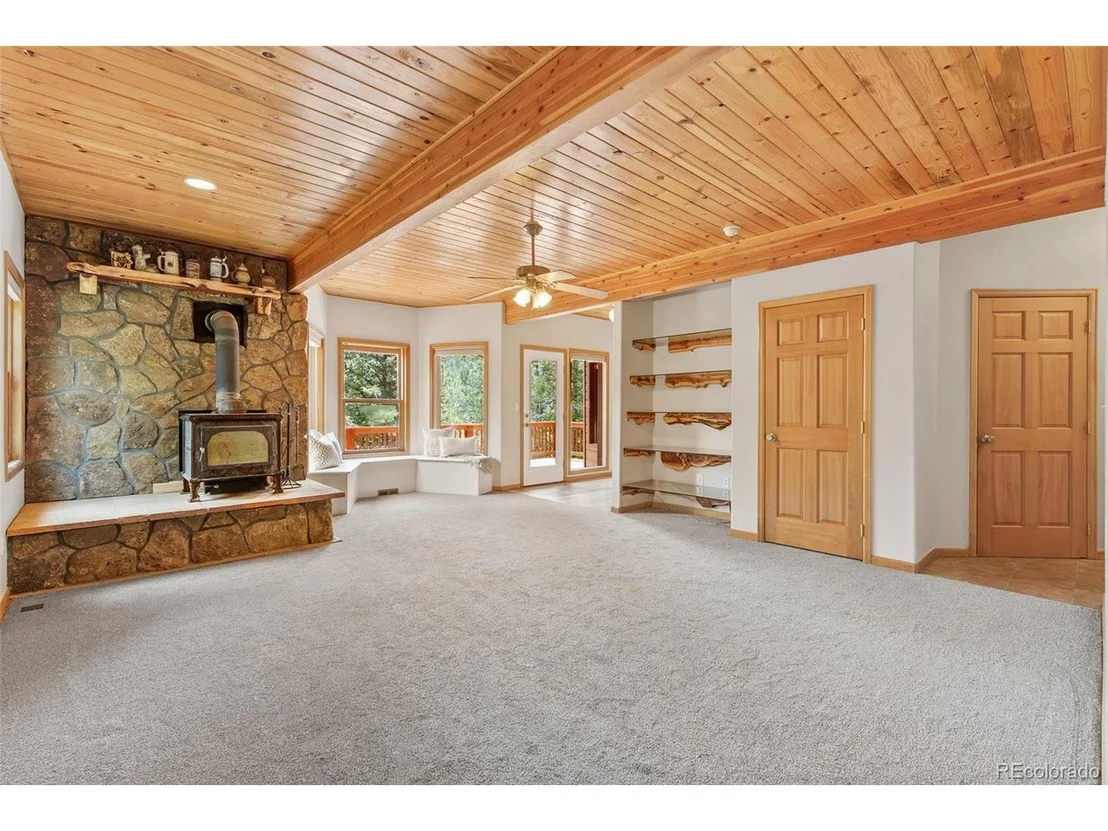 Photo of 16468 Ouray Rd