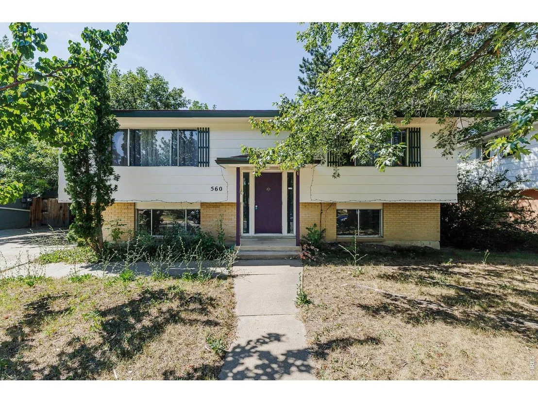 Photo of 560 Hartford Dr