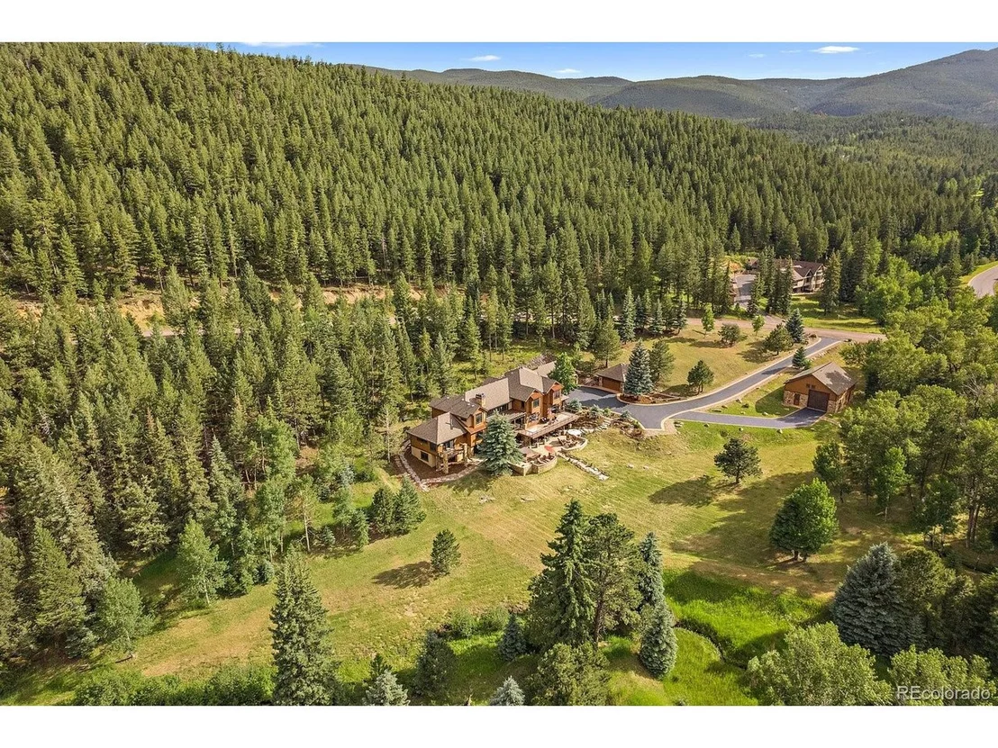 Photo of 33833 Deep Forest Rd