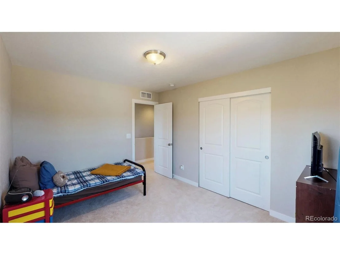 Photo of 348 Tippen Pl