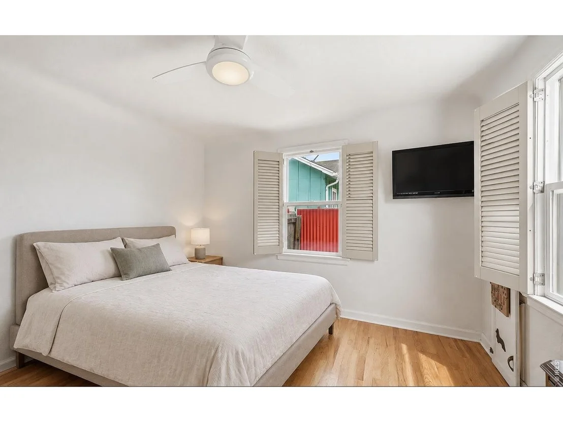 Photo of 214 17th Ave