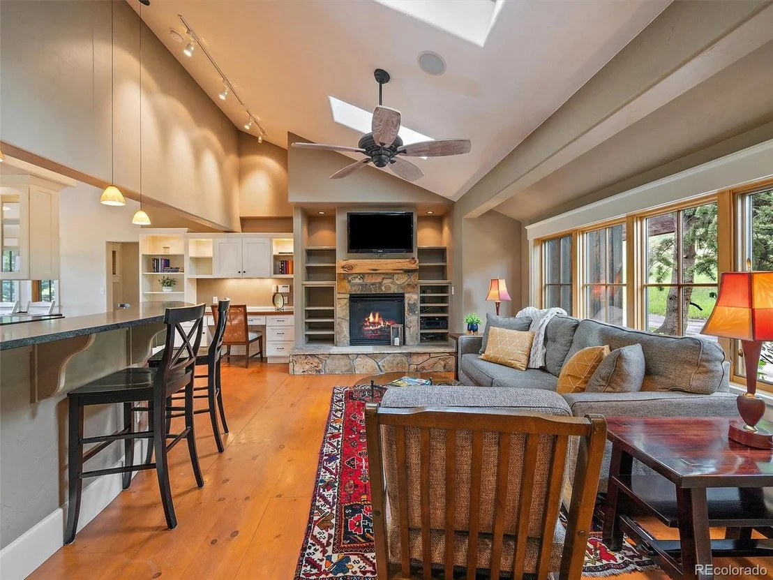 Photo of 5939 Lone Peak Dr