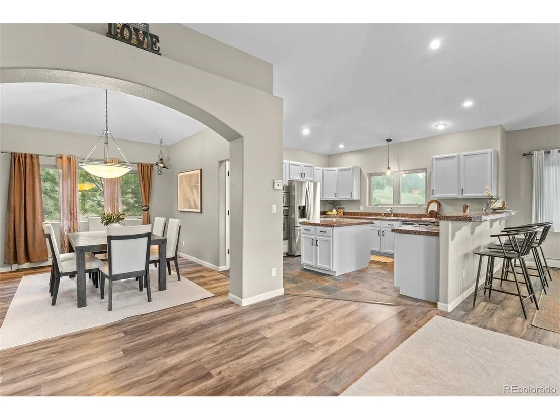 Photo of 3044 High Rd