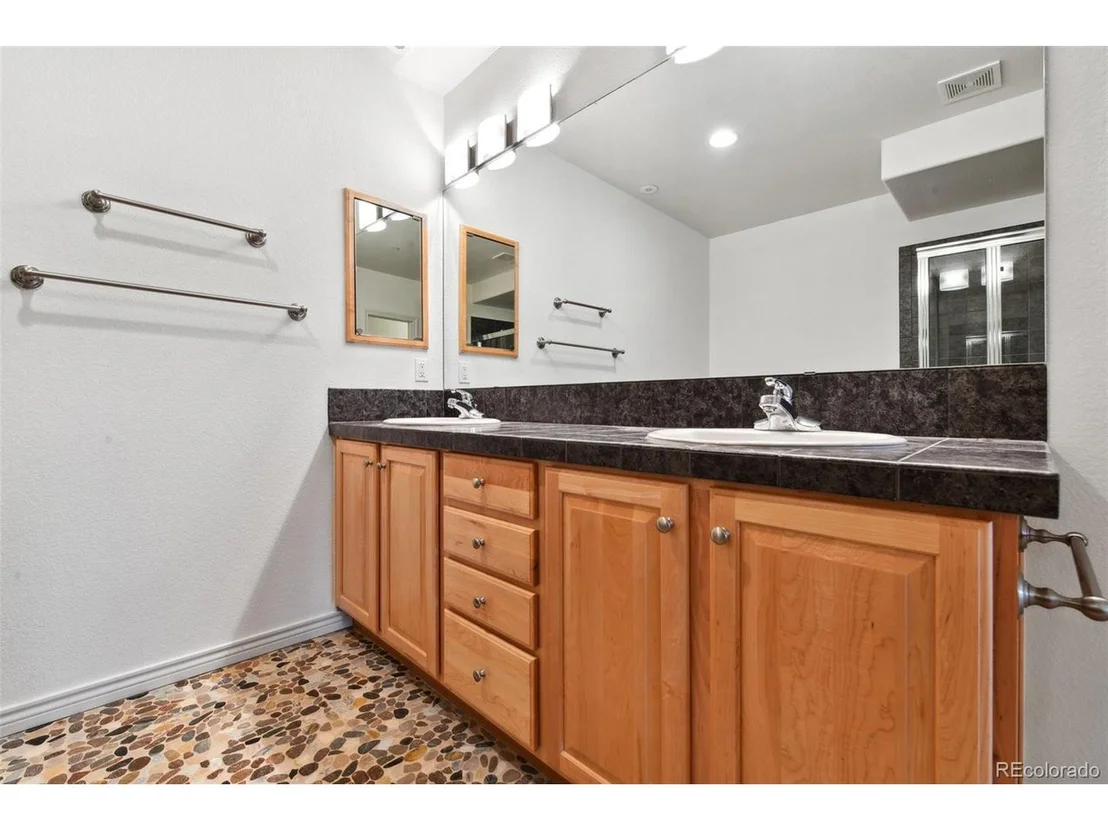 Photo of 250 Laramie Blvd
