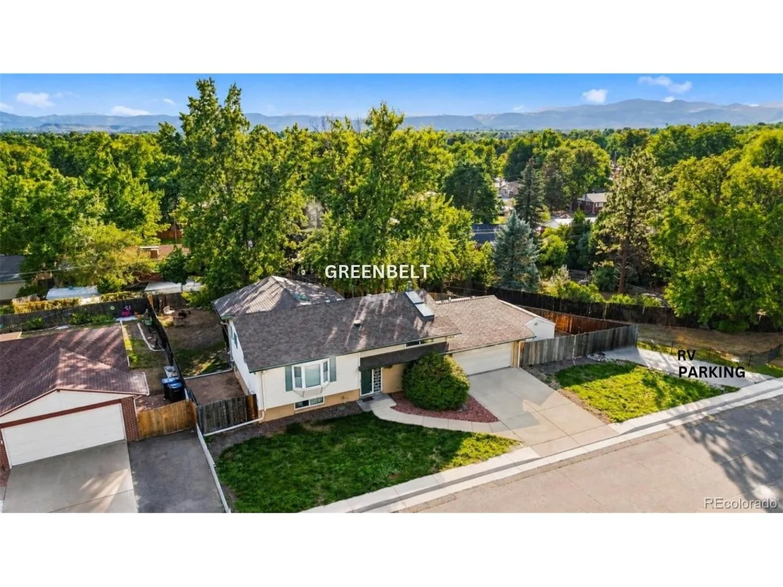 Photo of 6459 Iris St