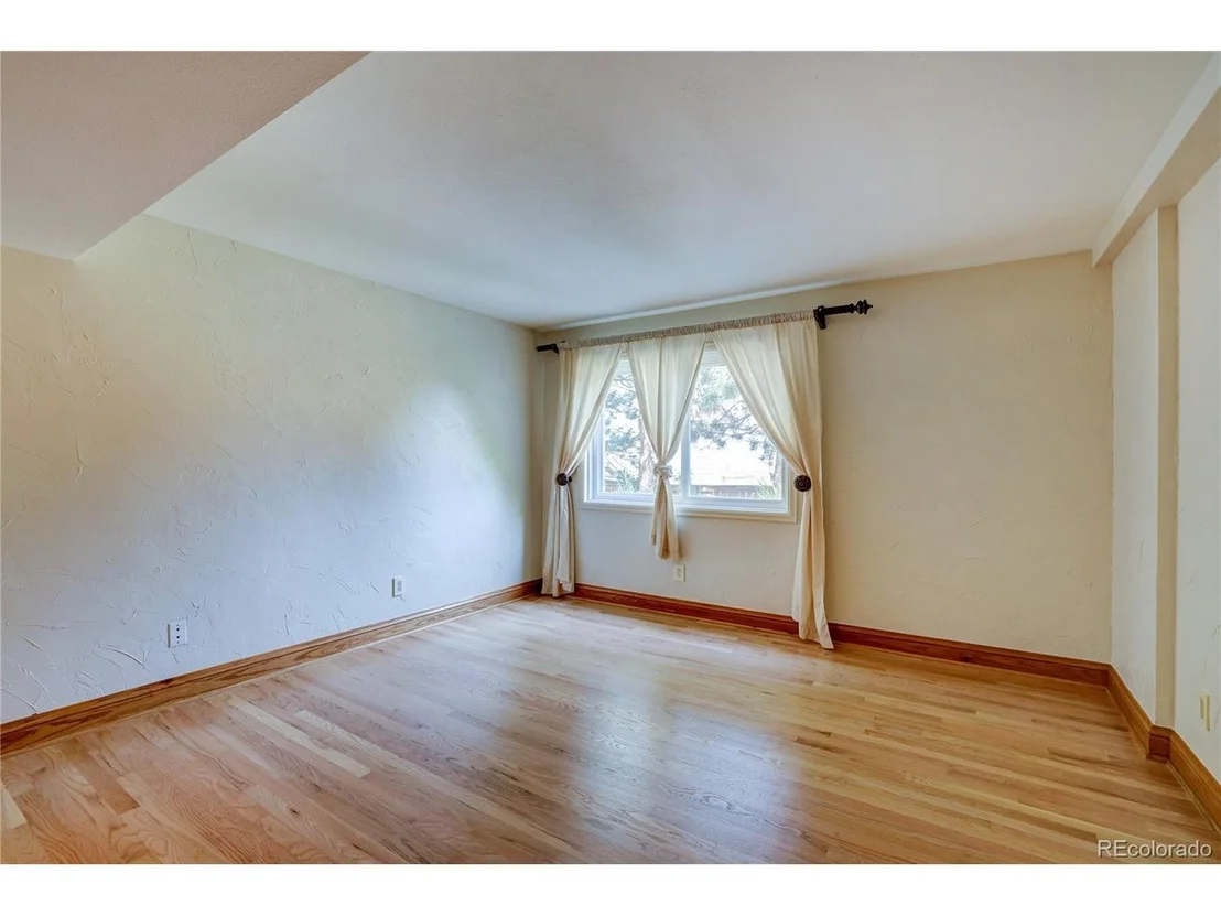 Photo of 8844 Forrest Dr
