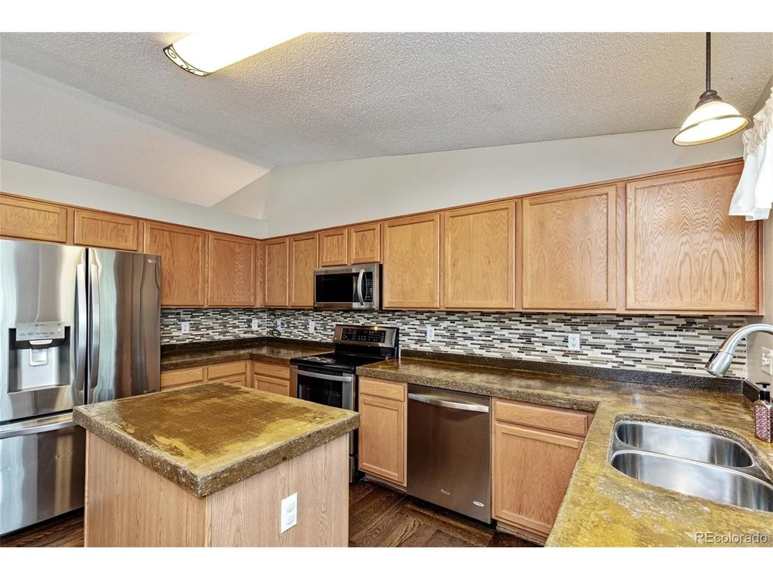 Photo of 9734 Moss Rose Cir