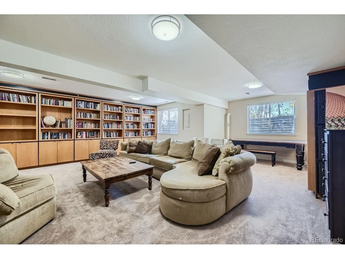 Photo of 4859 Dakota Blvd