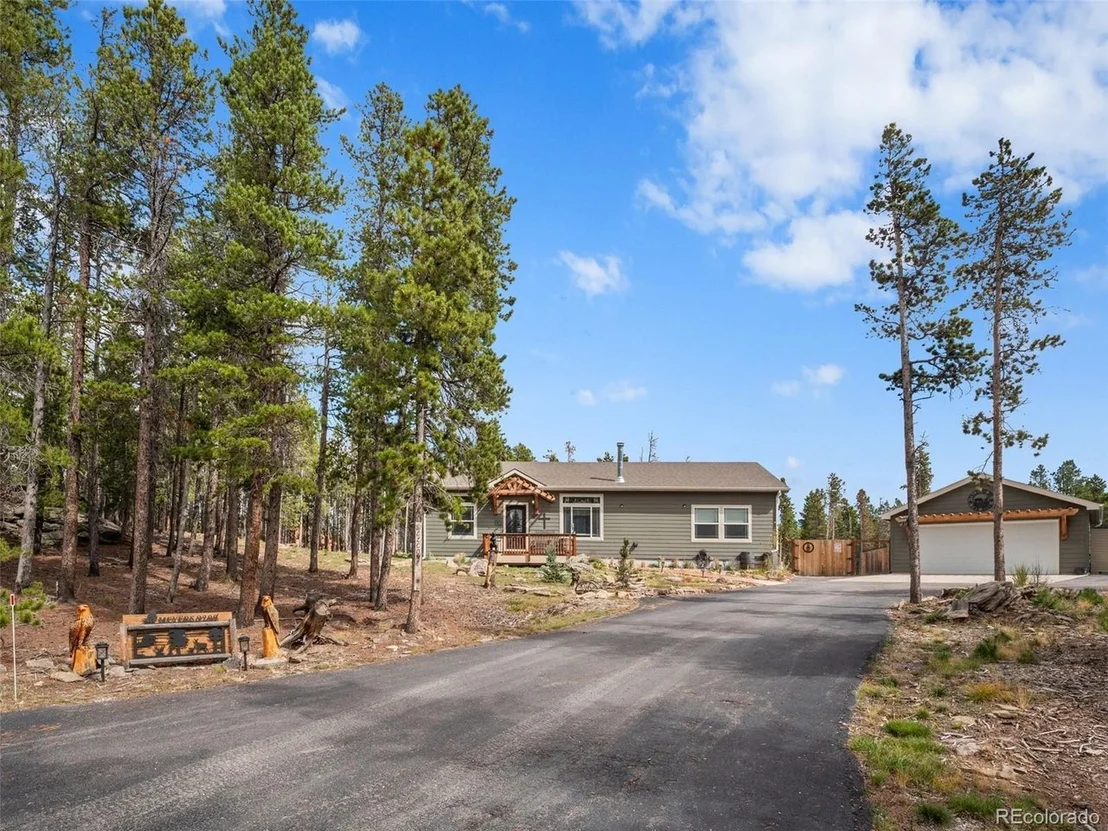 Photo of 74 Valley View Ln