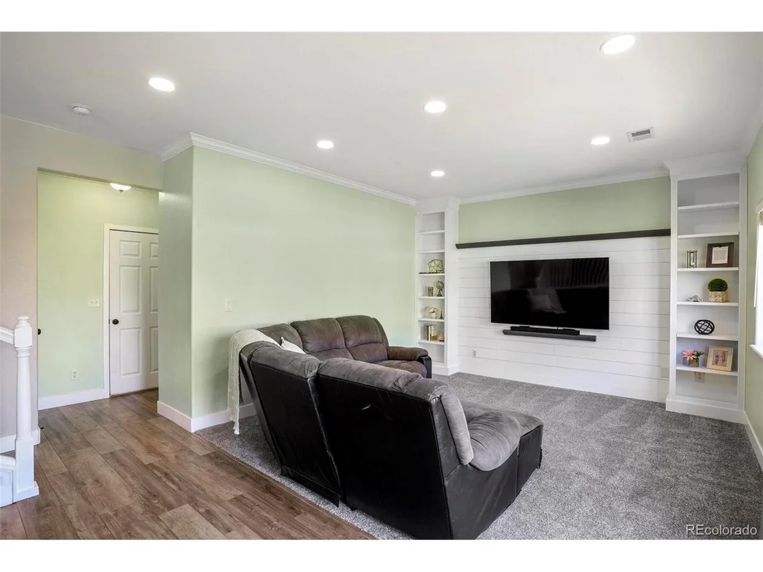 Photo of 5215 Ruby Ave