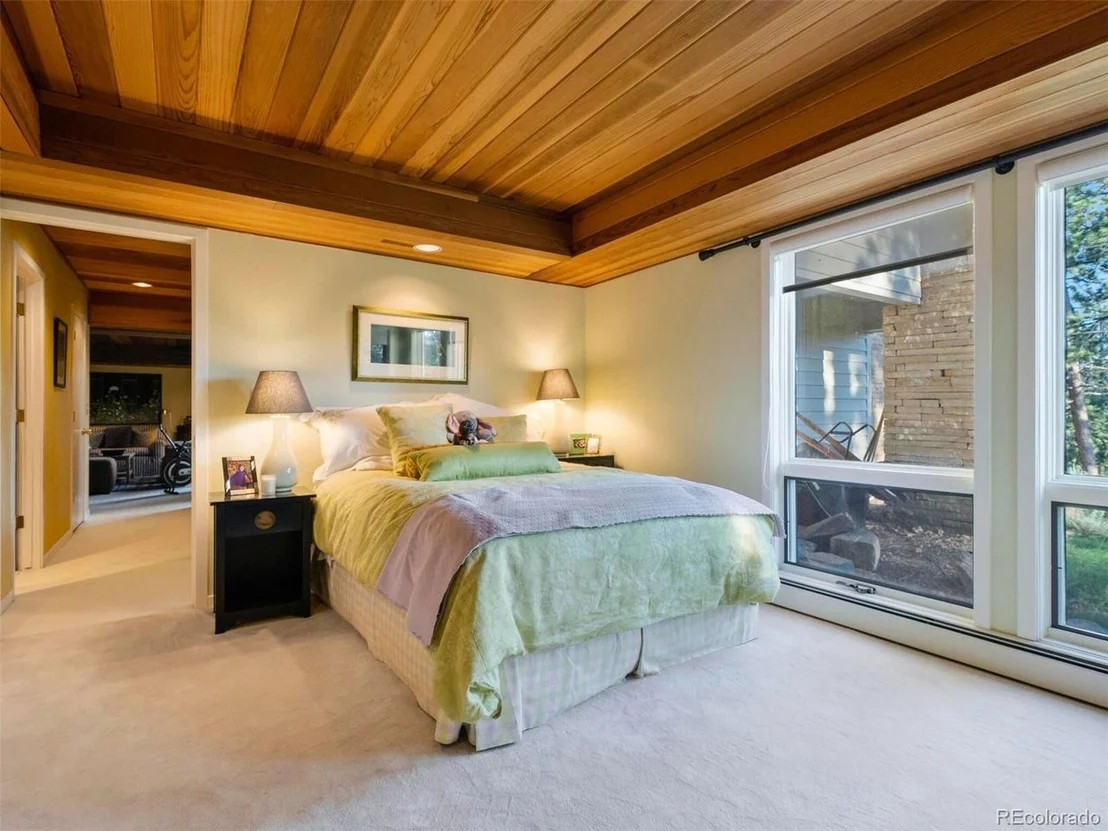 Photo of 2397 Daisy Ln