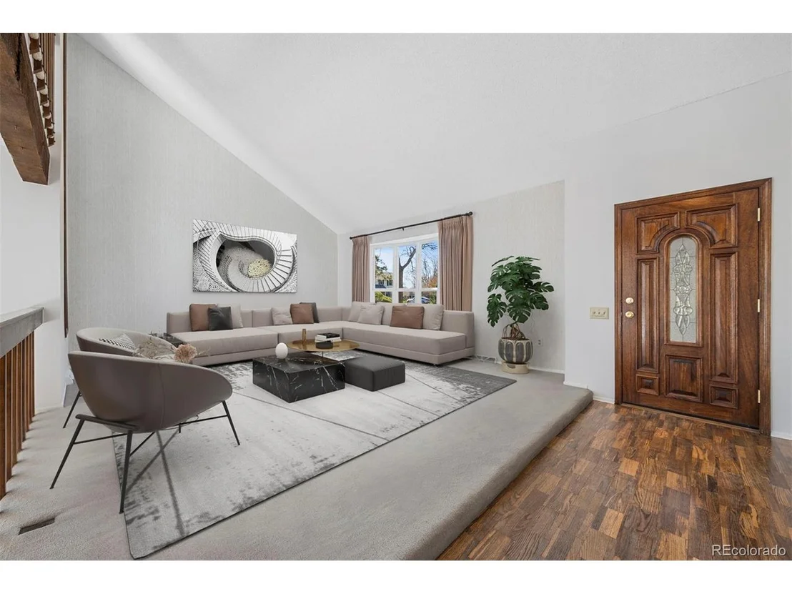Photo of 8797 Iris St