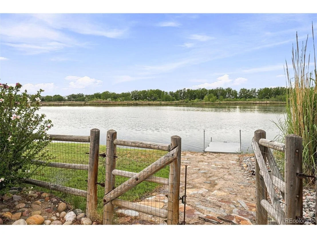 Photo of 1744 Edgewater Pl