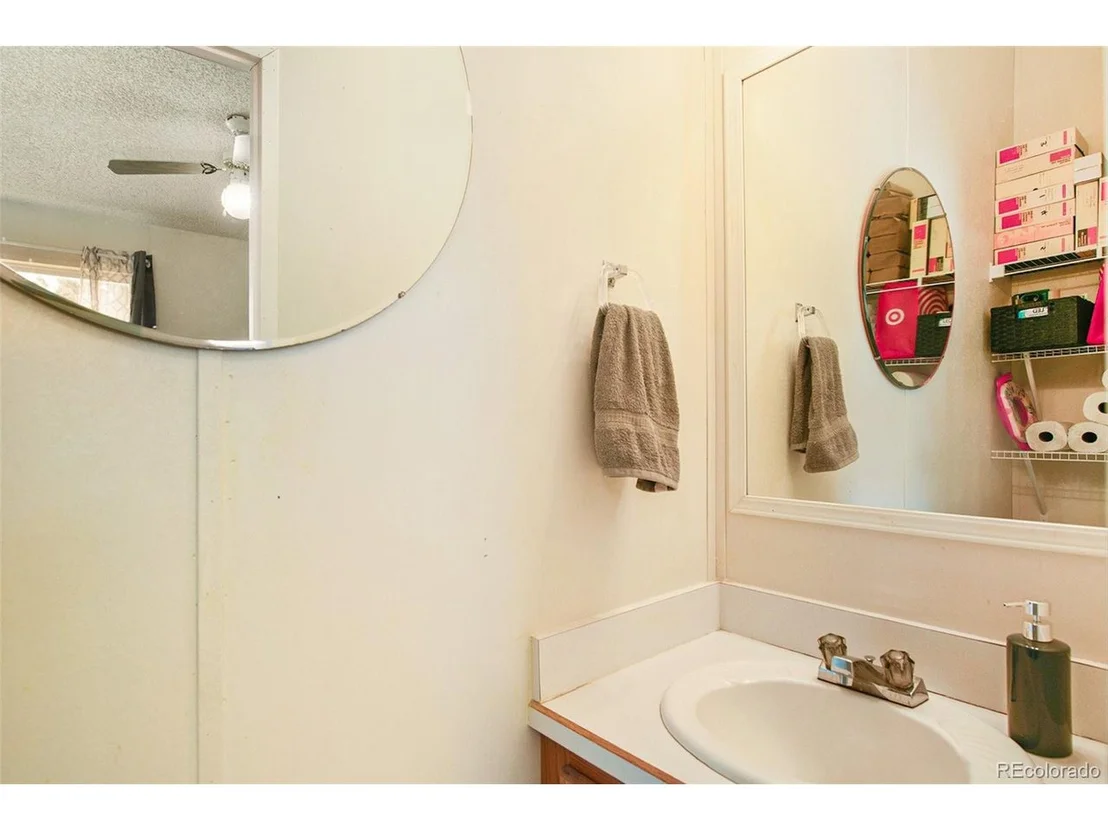 Photo of 350 2nd St