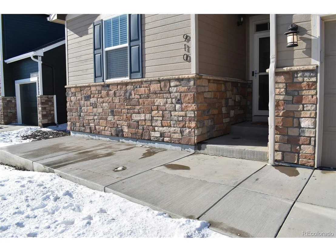 Photo of 910 Pierson Ct