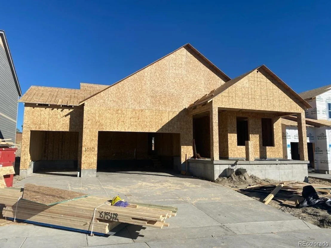 Photo of 1010 Horsetail Loop