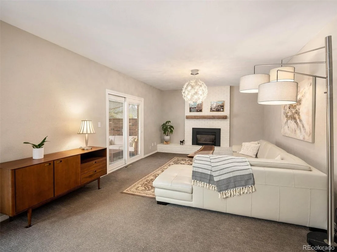 Photo of 6916 Hunter Pl