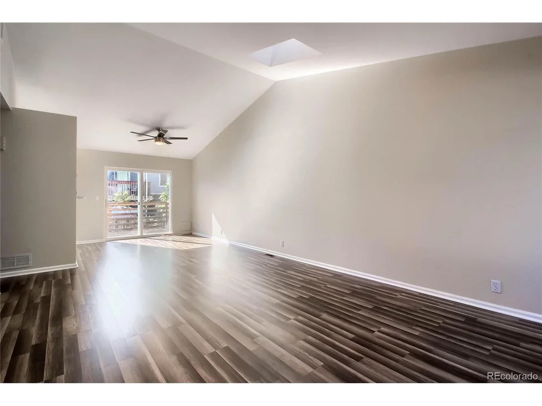 Photo of 1695 Parkside Cir