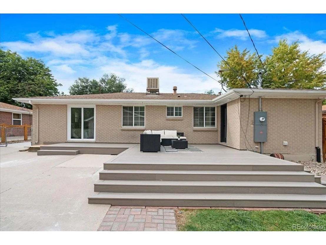 Photo of 5500 Holland Dr