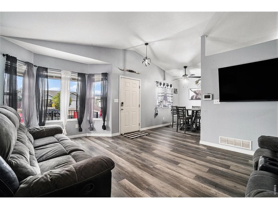 Photo of 2601 Alpine Ave