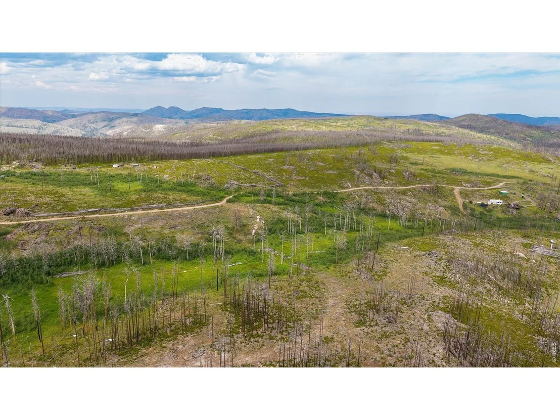 Photo of 529 Quartz Rd