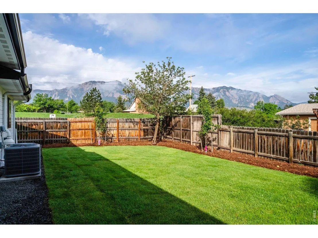 Photo of 1495 Chambers Dr