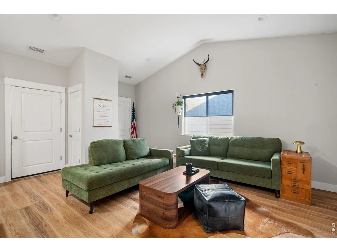 Photo of 1105 Coyote Ln