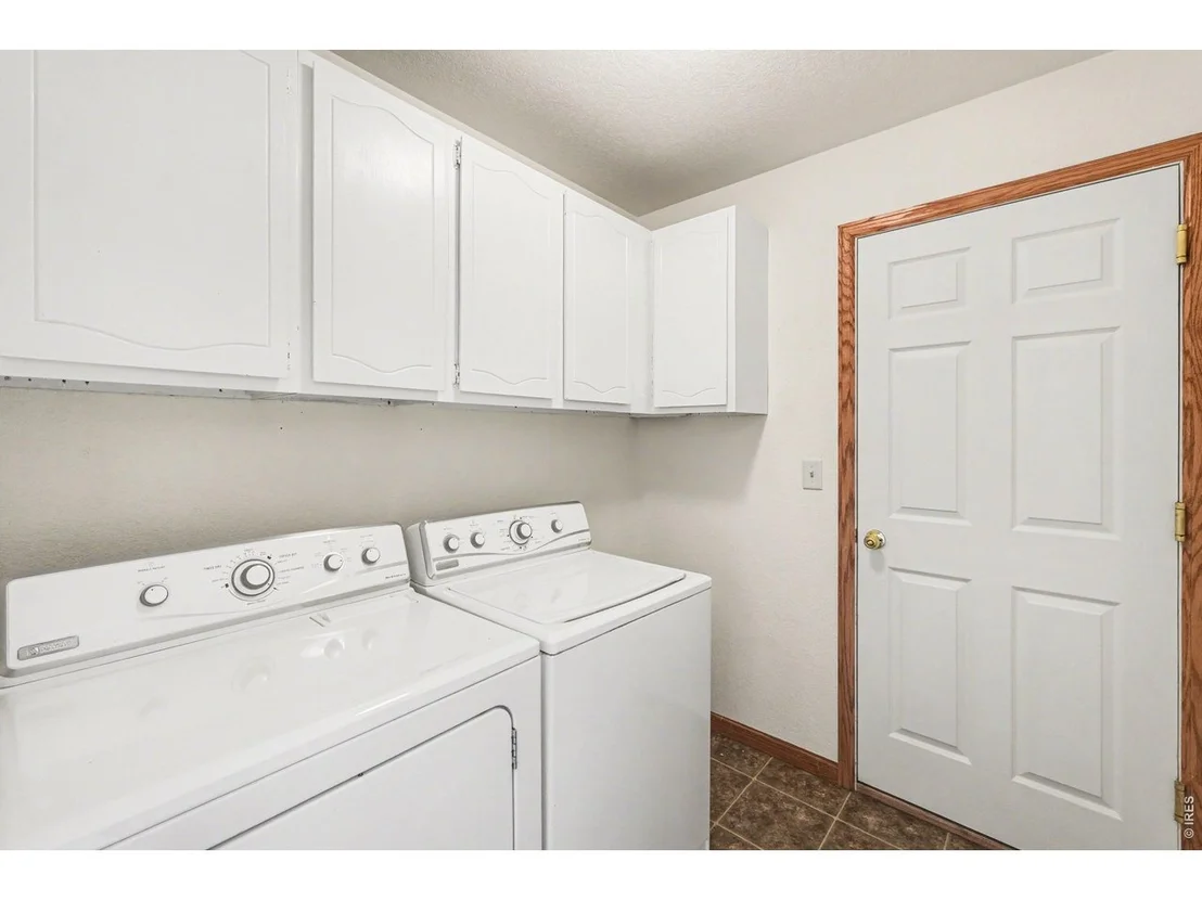 Photo of 317 Sunset Dr