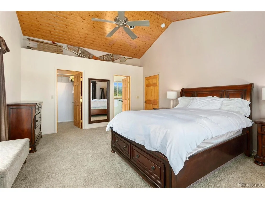 Photo of 10010 Sioux Cir