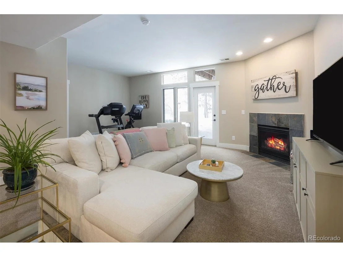 Photo of 712 Eveningstar Rd
