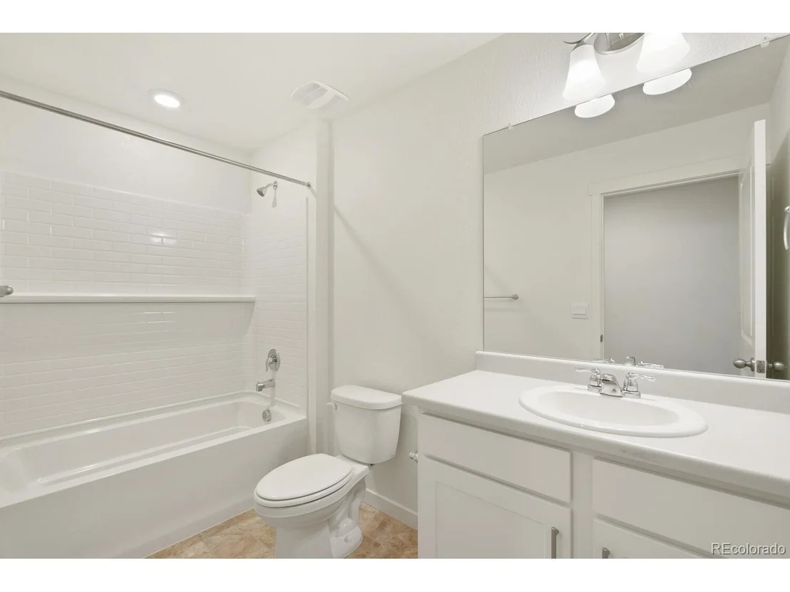 Photo of 442 Thrush Pl