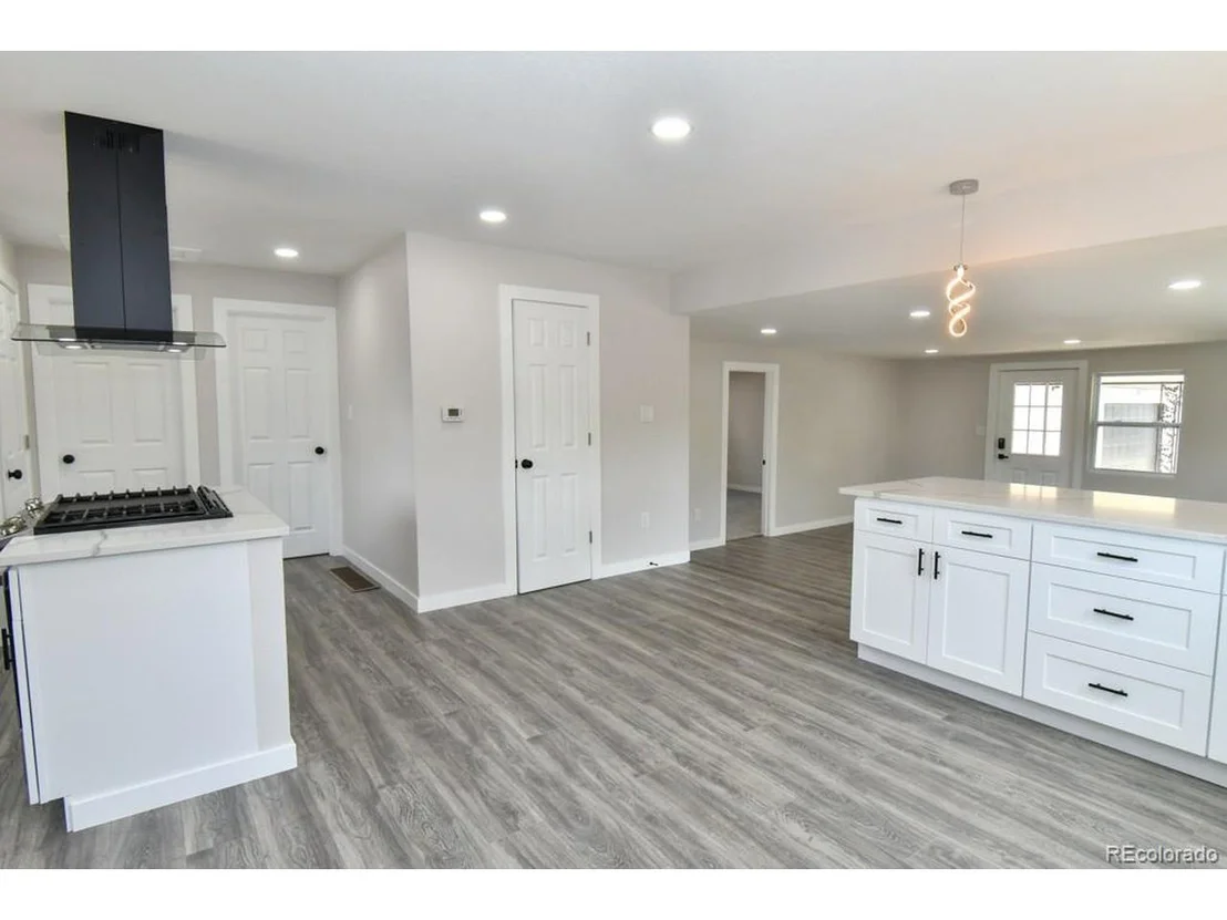 Photo of 1000 N Hooker St