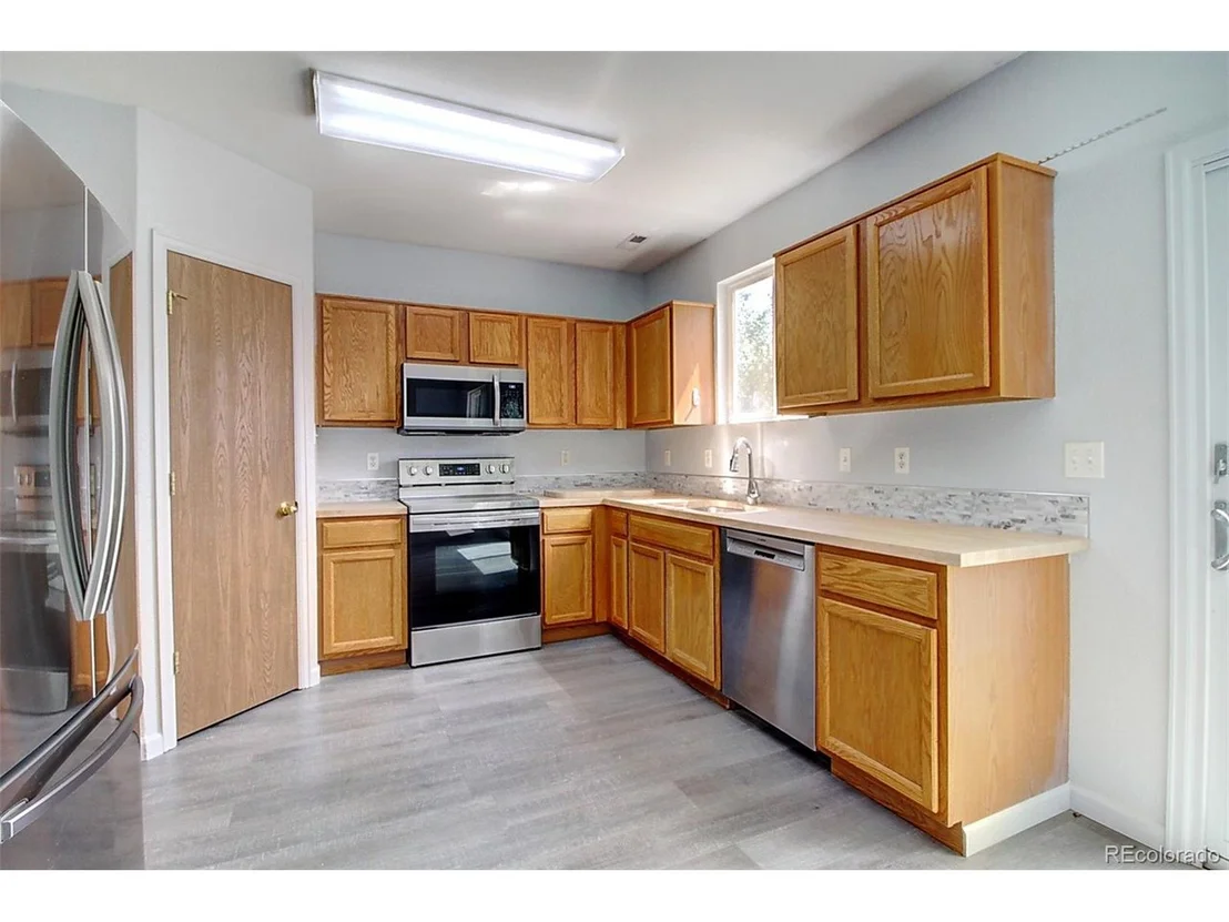 Photo of 6131 Shamrock Cir